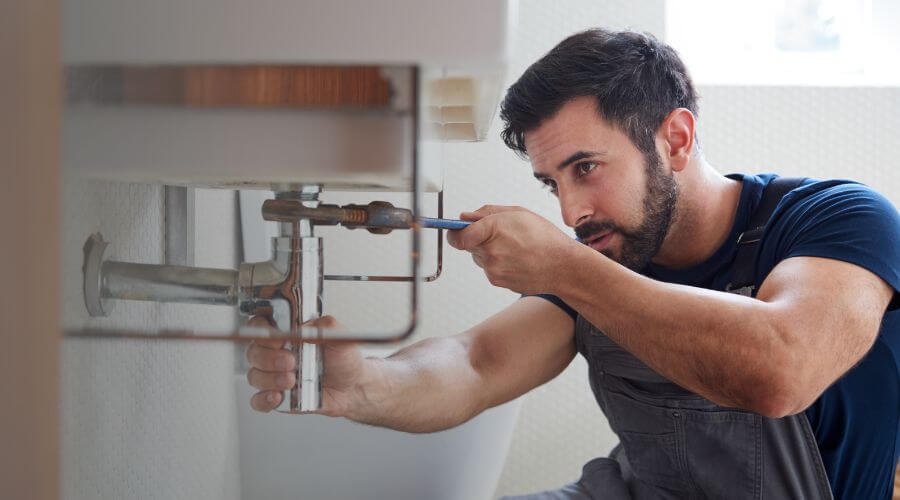Local water heater installation in California